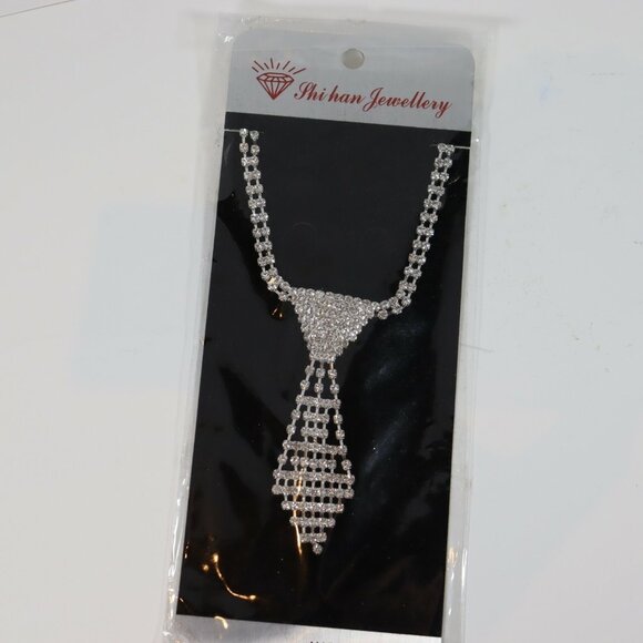 Rhinestone Tie Necklace Dog / Cat Jewelry - Picture 1 of 3